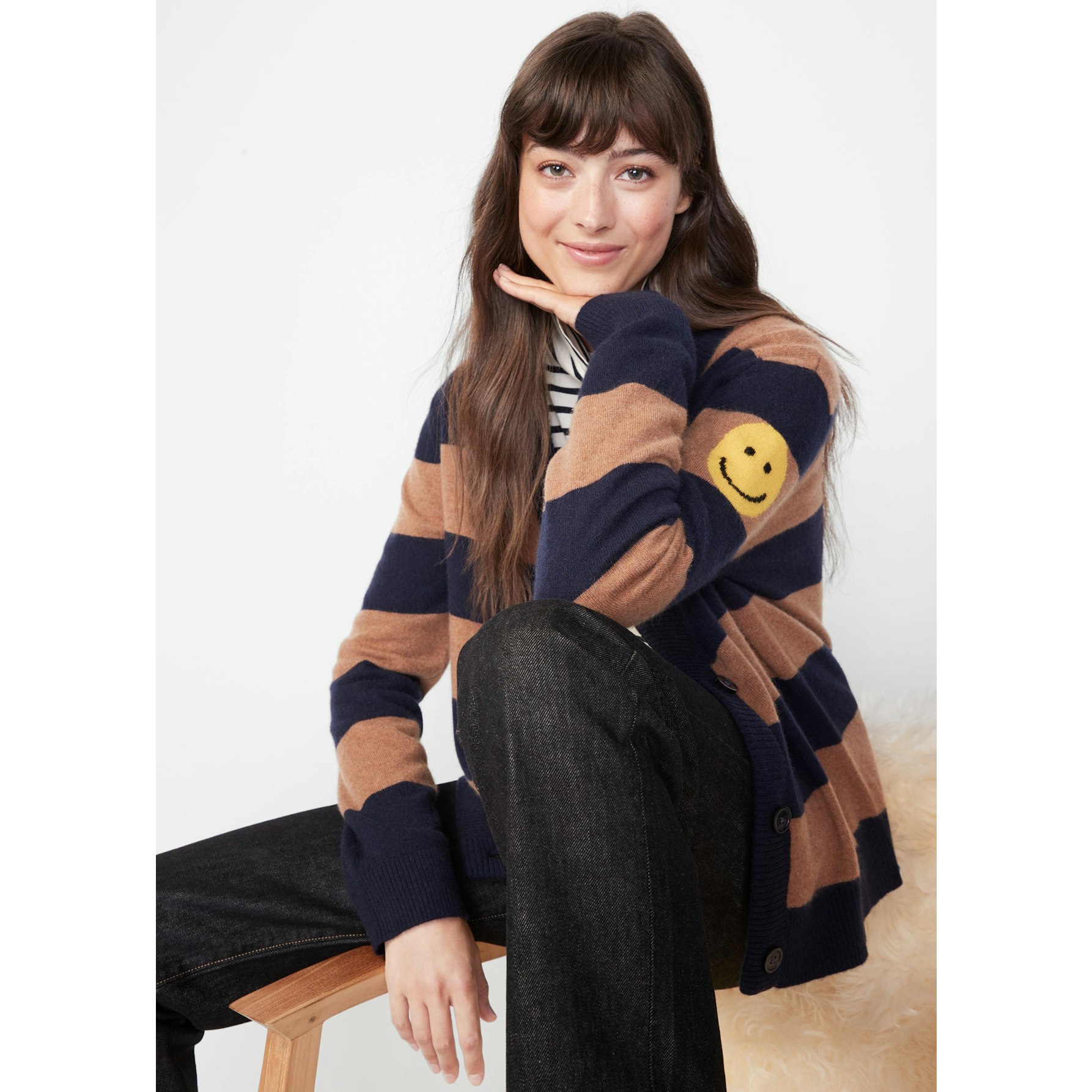 The Remus Smile - Vicuna/Navy - L / Vicuna/Navy